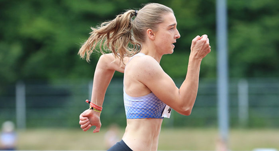 MayerMona Laufnacht20 Kiefnerfoto