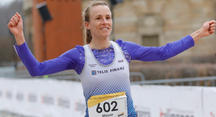 Domenika Mayer gelingt in Chemnitz DM-Revanche (Foto von Norbert Wilhelmi) Mayer domenika citylauf chemnitz 10km Wilhelmifoto