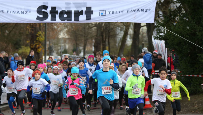 Am Sonntag ist Nikolauslauf Tag (Foto von Christian Brüssel) Nikolauslauf22 Kinderstart Bruesselfoto