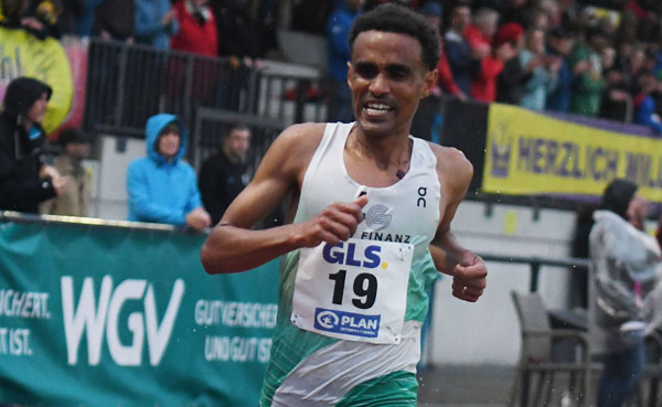 Filimon Abraham läuft in Sevilla neue Bestzeit (Archivfoto Hörnemann) Abraham1 Sevilla25 Hoernemann Foto