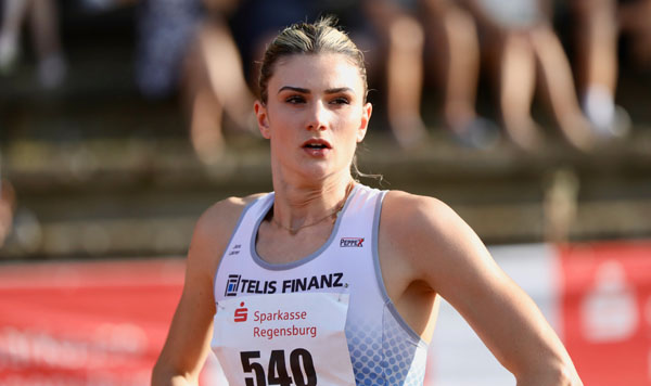 Jana Lakner stellt Landesrekord über 400m ein (Foto von Christian Brüssel) Gala25 Lakner1 Genf Bruesselfoto