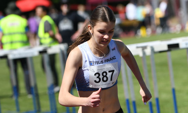 Victoria Prokopenko bewältigt erstmals die 400m (Foto von Claus Habermann) Prokopenko1 Germering25 Habermannfoto