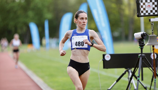 Eva Schultz triumphiert bei den Frauen (Foto von Christian Brüssel) Schultz2 Challenge25 Bruesselfoto