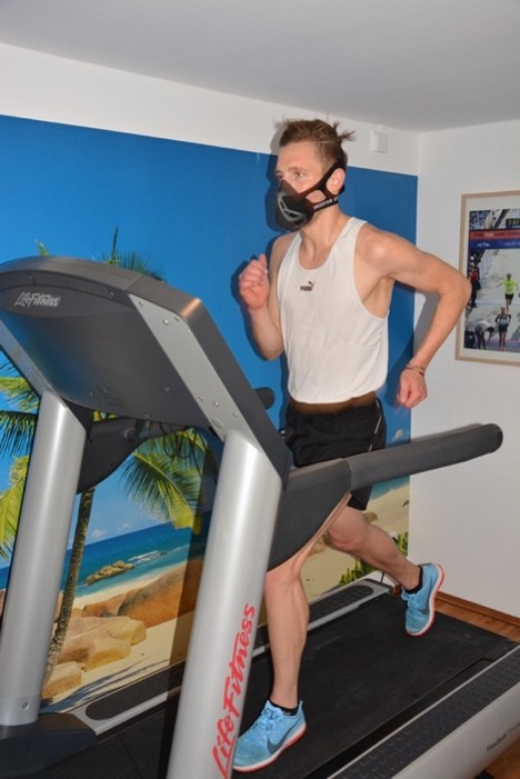 Laufband2 Karsch Foto