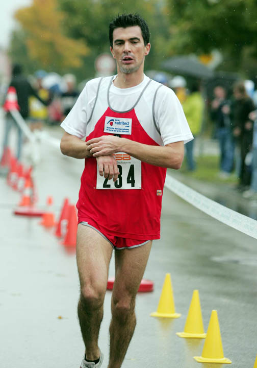 2005-pyka-dennis_blv-hm05